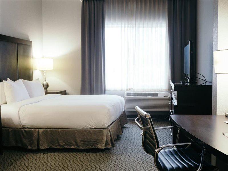 Hilton Garden Inn Des Moines Airport Bagian luar foto