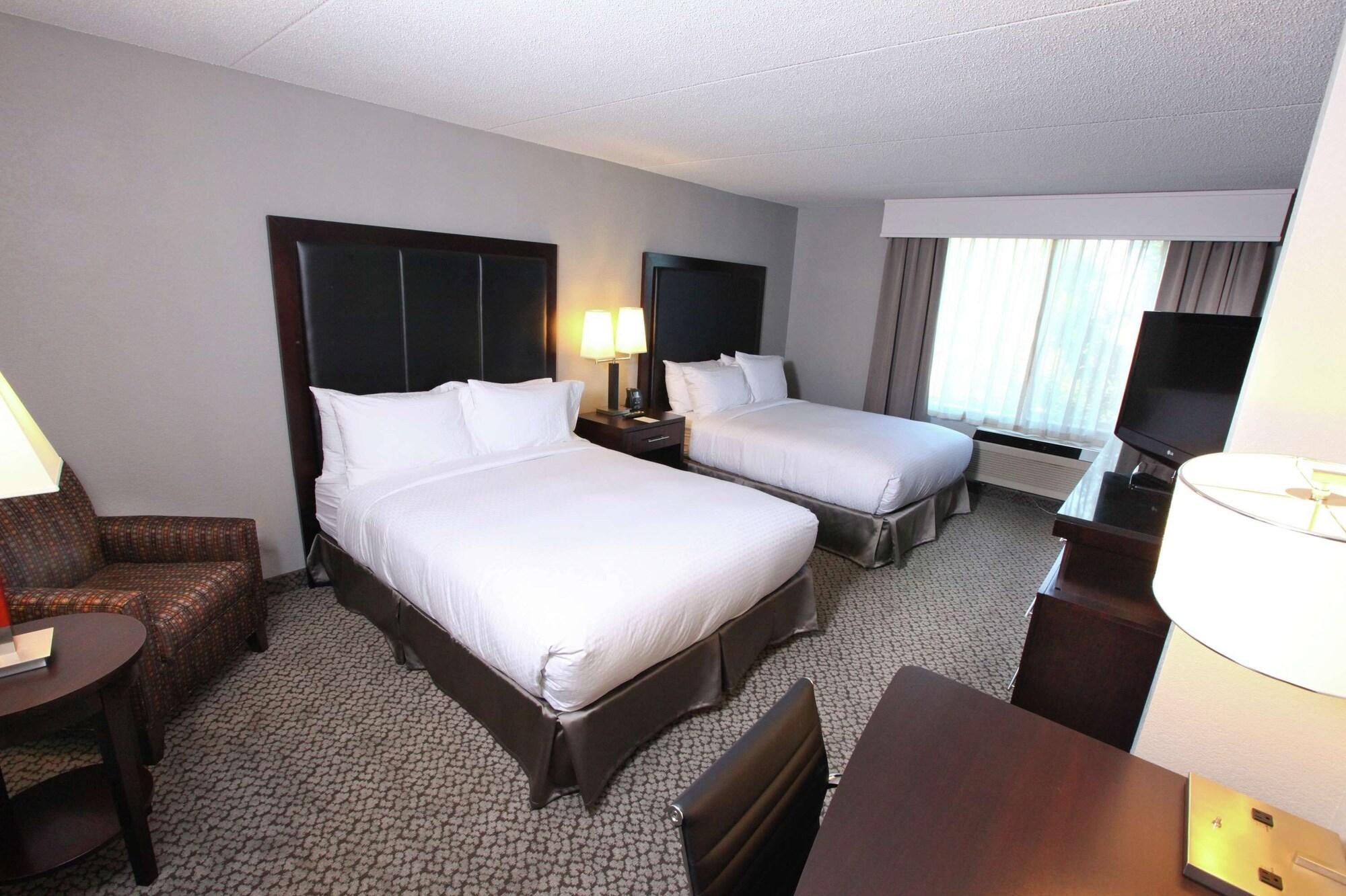 Hilton Garden Inn Des Moines Airport Bagian luar foto